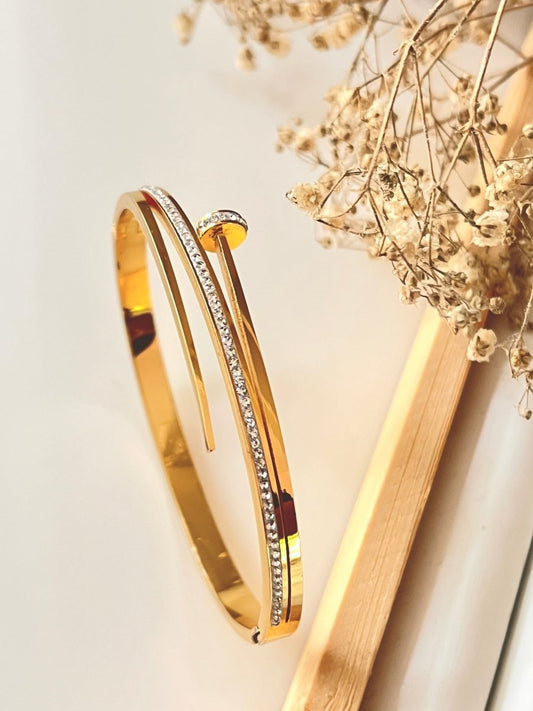 Classic nail bracelet - Silks & Jewels