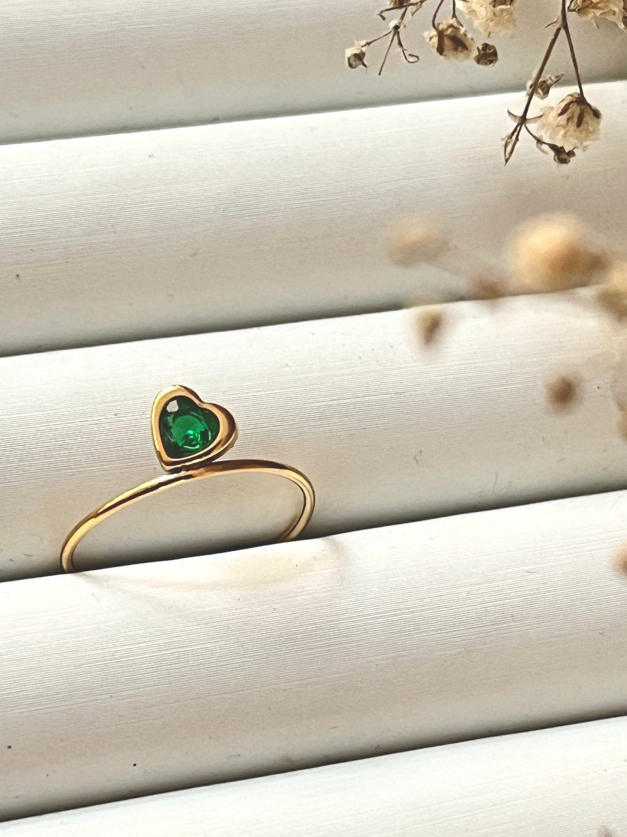 HeartGlow Ring - Silks & Jewels