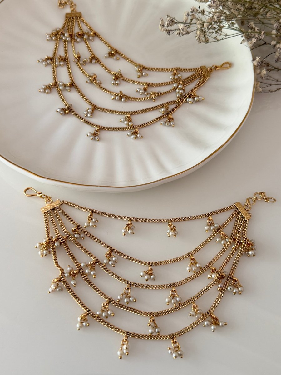 The Mukta Manjari - Silks & Jewels